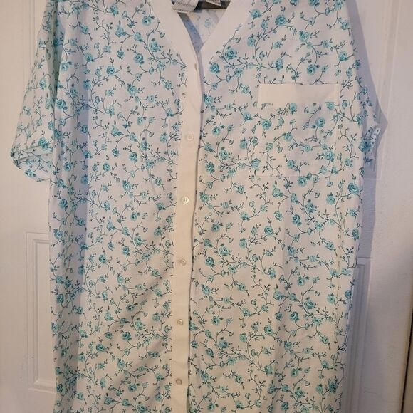 Emerald Club Intimate Short Sleeve Night Wear White With Green Flowers Design XL - Picture 1 of 5